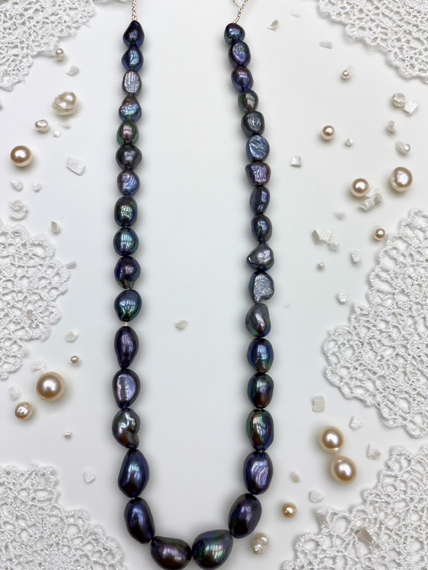 Morandi Freshwater Baroque Necklace
